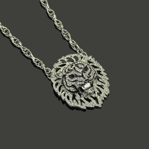 Hip hop silver lion head pendant necklace with white crystals and rope chain link