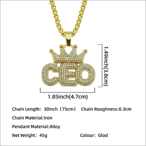 Collier CEO en or glacé avec pendentif couronne et chaîne torsadée de 30 pouces