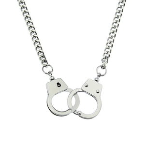Creative silver handcuff pendant necklace with polished cuban chain for street style