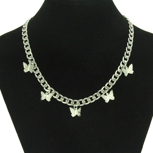 Minimalistische Silberne Schmetterling Anhänger Panzerkette Halskette Für Damen Mode Eisen Legierung Gliederkette Schmuck Geschenk