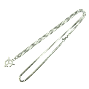 Collar en Y de acero de titanio con colgante circular minimalista en cadena de bordillo