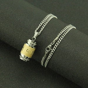 Pendentif religieux cylindrique avec gravure mantra en acier inoxydable or et argenté