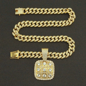 Collier chaîne cubaine or hip hop avec pendentif carré serti de diamants pour homme