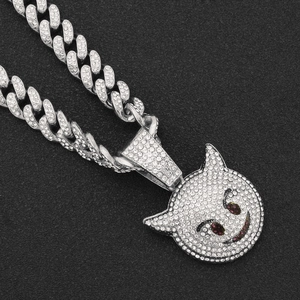Collier cubain en argent avec pendentif monstre pavé de diamants de style hip-hop
