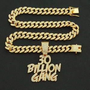 Chaîne cubaine homme en or avec pendentif 30 Billion Gang serti de cristaux de style hip hop