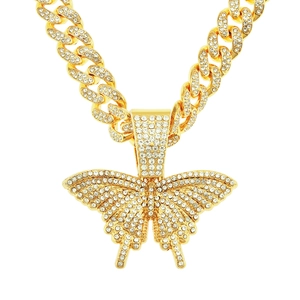 Collar con colgante de mariposa dorada hip hop con piedras y cadena de eslabones