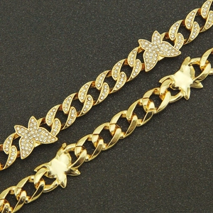 Bracelet cubain en or hip hop avec breloques papillon glacées et zircons micro-pavés