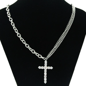 Collier Pendentif Croix Hip Hop Cuivre Zircone Chaîne en Acier Inoxydable Asymétrique Punk Bijoux Tendance Homme