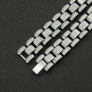Bracelet hip hop pour homme plaqué argent, large, serti de cristaux et maillons carrés
