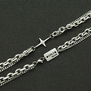 Collier multicouche en acier inoxydable avec pendentif étoile et plaque gravée chic