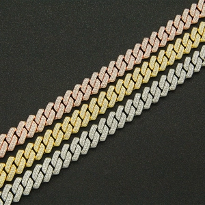 Colliers de style cubain hip hop sertis de strass en rose, or et argent brillant
