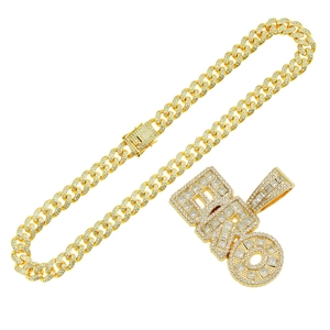 Collier chaîne cubaine dorée hip hop avec pendentif lettre BRO pavé de diamants