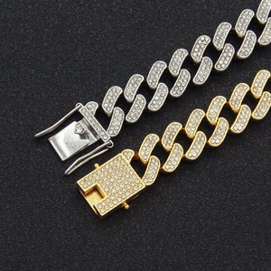 Bracelet cubain à maillons losanges en or et argent avec sertissage complet de strass