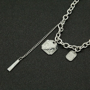Collier double chaîne industrielle avec boucle OT et pendentifs boucliers rétro argentés