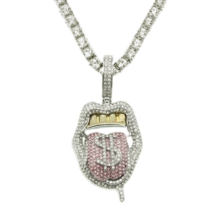 Collier hip hop avec pendentif langue rose signe dollar et chaîne tennis glacée