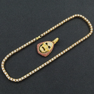 Collier tennis hip hop avec pendentif crâne doré 3D serti de pierres colorées brillantes