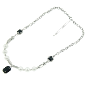 Hip hop style silver chain necklace with white pearls and black gemstone pendant