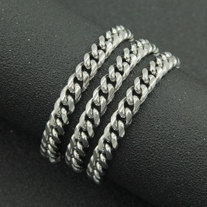Polished silver stainless steel Cuban link necklace in punk style for men and women