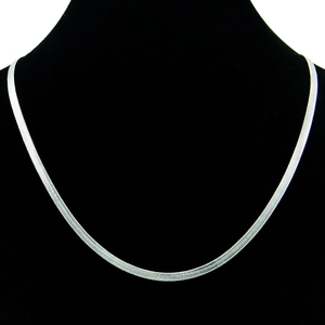 Minimalist Stainless Steel Flat Snake Bone Chain Necklace For Women Ins Style Silver Herringbone Blade Neckwear Jewelry