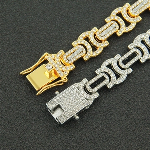 Collier hip hop pour homme en or et argent avec maillons sertis de cristaux brillants