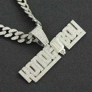Pendentif microphone Money Boy glacé avec chaîne cubaine argentée style hip-hop