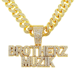 Hiphop Iced Out Brother Muzik Letter Hanger Halsketting Voor Heren Legering Strass Cubaanse Schakelketting Verguld Streetwear Sieraden
