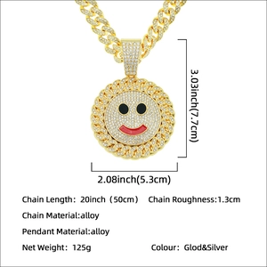 Collana hip hop con catena cubana placcata oro e pendente a faccina con cristalli