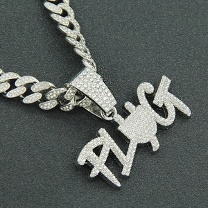 Chaîne cubaine argentée hip hop avec pendentif lettre FUCK serti de strass pour homme