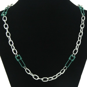 Collier Chaîne en Fer Style Industriel Avec Pendentifs Épingle de Sûreté Vert Couleur Argent Choker pour Femme Punk