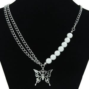 Butterfly Pendant Double Layer Faux Artificial Pearl Necklace Titanium Steel Chain Retro Ins Style Hip Hop Jewelry For Women