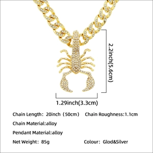 Collier pendentif scorpion doré style hip-hop avec strass et grosse chaîne cubaine