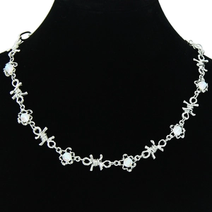 Punk Barbed Wire Link Necklace Stainless Steel Iridescent Rhinestone Inlaid Hip Hop Streetwear Chain For Women Jewelry