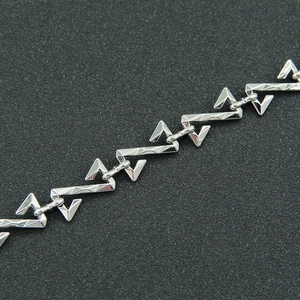 Bracelet hip hop en alliage argenté avec motif Z et surface géométrique texturée