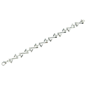 Bracelet ethnique en acier titane argenté avec maillons en V et fermoir mousqueton