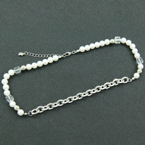 Unisex pearl and silver titanium steel link necklace with a cute bear charm pendant