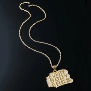 Collana hip hop con catena a corda dorata e ciondolo con lettere Every Body Eats