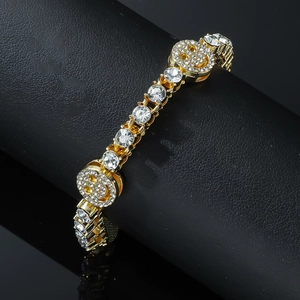 Bracciale hip hop dorato con cristalli scintillanti e due ciondoli a forma di smiley