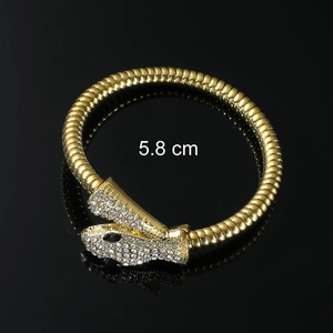 Punk Schlangenarmband in Gold mit Kristallen und 5,8 cm Durchmesser Anzeige
