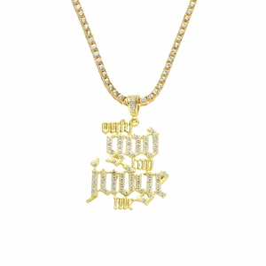 Chaîne tennis hip-hop dorée avec pendentif gothique serti de diamants 'only god can judge me'