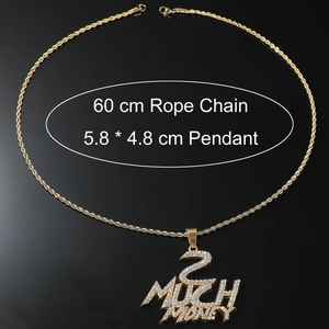 Pendentif hip hop doré 2 MUCH MONEY avec chaîne torsadée de 60 cm et dimensions