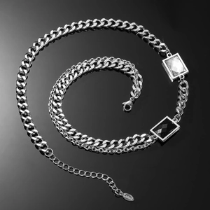 Collier cubain en acier inoxydable avec pierres précieuses rectangulaires noires et blanches