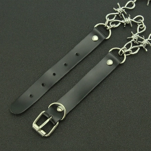 Choker vintage punk multi-rangs en cuir noir avec chaîne barbelée en métal argenté