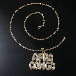 Chaîne corde dorée hip hop avec pendentif lettre AFRO CONGO serti de strass blancs