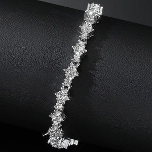 Bracelet tennis hip hop en argent à une rangée avec diamants et maillons géométriques