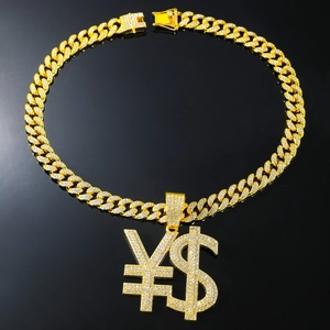 Collier cubain hip hop doré avec pendentif sigles dollar et yen serti de diamants
