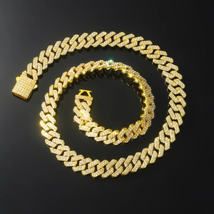 Collier chaîne cubaine dorée pour homme avec pavé de diamants brillants style hip hop