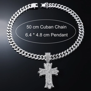 Collana hip hop da uomo con ciondolo a croce con cristalli e catena lunga 50cm