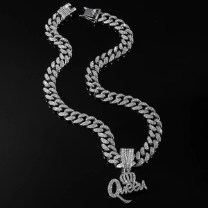 Collier chaîne cubaine argent hip hop avec pendentif couronne Queen orné de cristaux