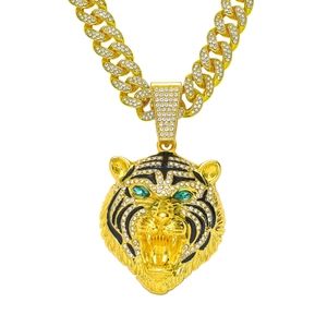 Hip Hop Lion Head Pendant Necklace With Rhinestone Pave Cuban Link Zinc Alloy Western Animal Necklace For Men Jewelry