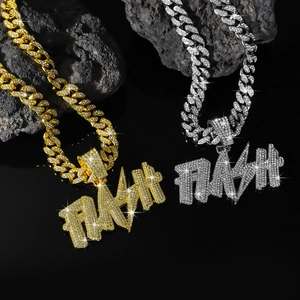 Colliers pendentifs FLASH hip hop or et argent avec chaînes à maillons cubains glacés